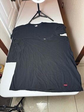 Used Supreme x Hanes Tagless Tees Black Tee Top Unisex Adult Mens Sz XXL
